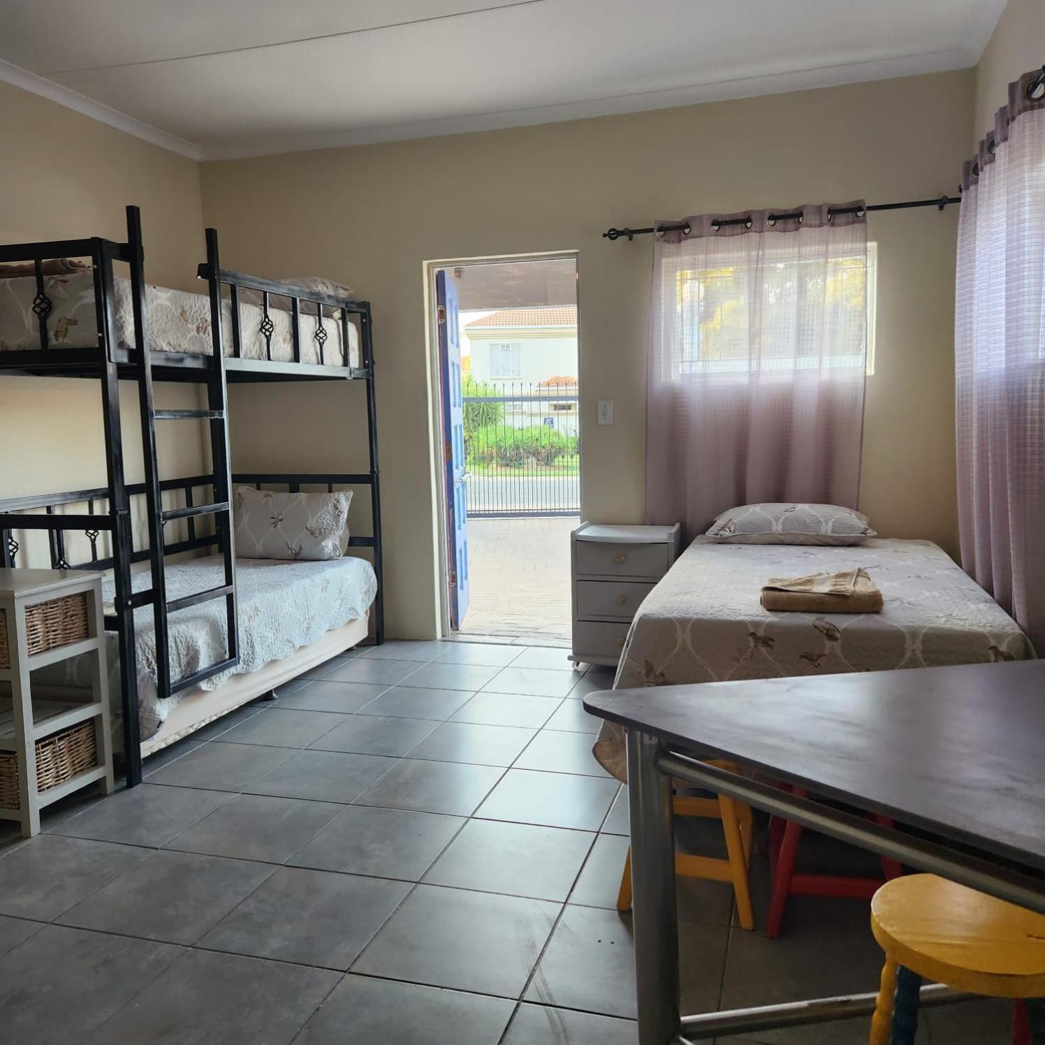 Xaviera Guest House Pretoria-Noord 外观 照片